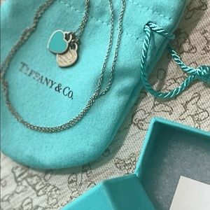 TIFFANY & CO. | Return to Tiffany® Double Heart Tag Pendant